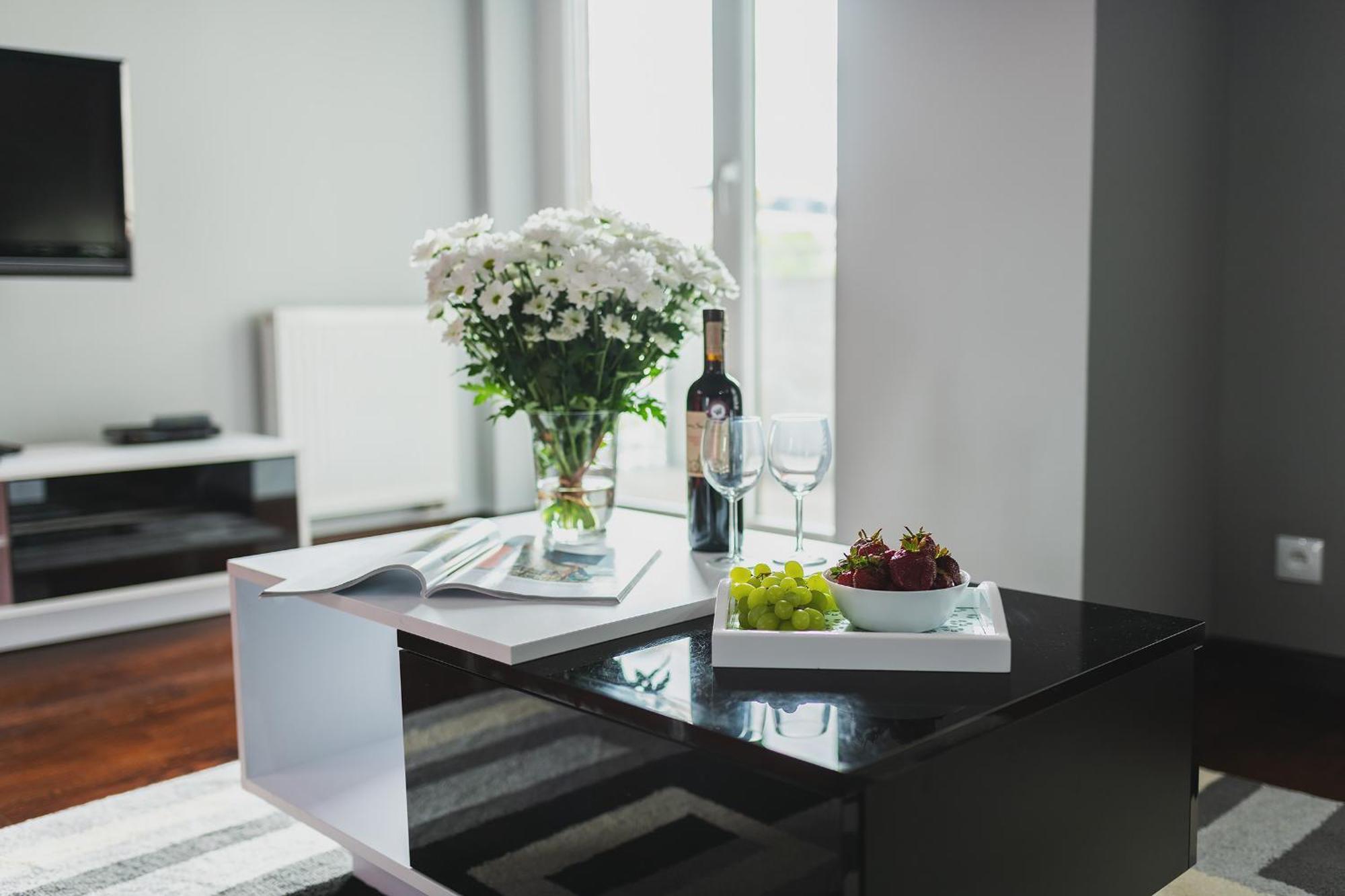 P&O Apartments Wola Tarasy Varşova Dış mekan fotoğraf